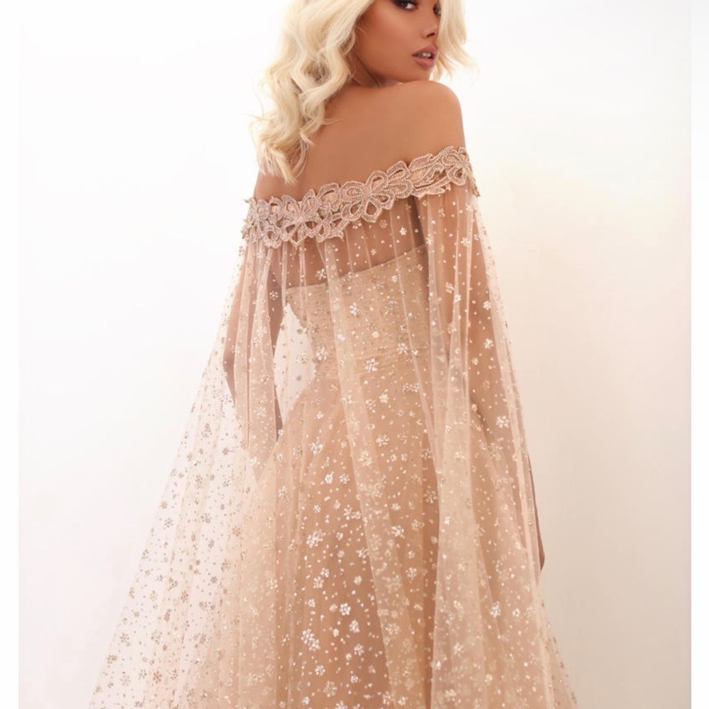 Tarik Ediz GOWN NWT